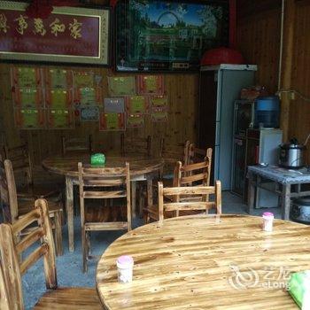 风雨桥客栈(苗王城景区3号分店)酒店提供图片