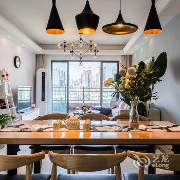 霖缘阁观音桥九街温馨三房的家庭驿站(小苑路1号分店)酒店提供图片