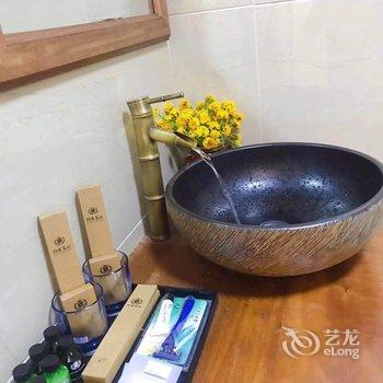 香格里拉轩缘客栈酒店提供图片