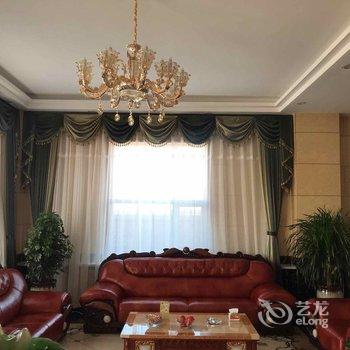 新巴尔虎左旗银杯情商务宾馆酒店提供图片