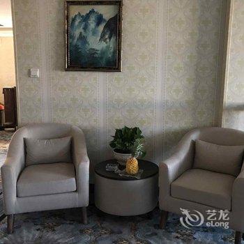 新巴尔虎左旗银杯情商务宾馆酒店提供图片
