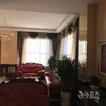 新巴尔虎左旗银杯情商务宾馆酒店提供图片