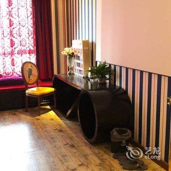 宜家99主题酒店(青岛城阳家佳源店)酒店提供图片