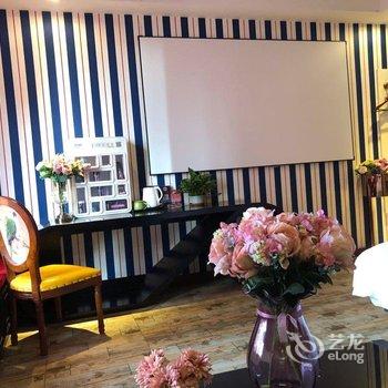 宜家99主题酒店(青岛城阳家佳源店)酒店提供图片