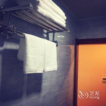 万景轻居酒店(呼和浩特内大南校区美通店)酒店提供图片