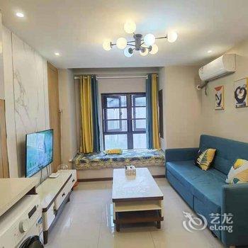 重庆渝福里民宿酒店提供图片