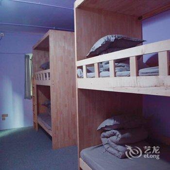 成都自由度太空舱青年旅舍酒店提供图片
