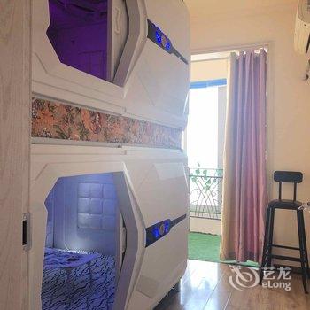 成都自由度太空舱青年旅舍酒店提供图片