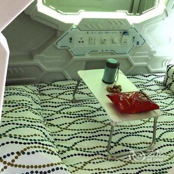 成都自由度太空舱青年旅舍酒店提供图片
