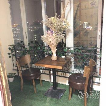 成都自由度太空舱青年旅舍酒店提供图片