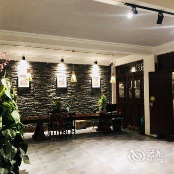普者黑叁涧庭院民宿酒店提供图片
