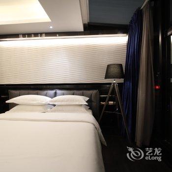 桃丝艺术酒店(南宁金湖广场地铁站店)酒店提供图片