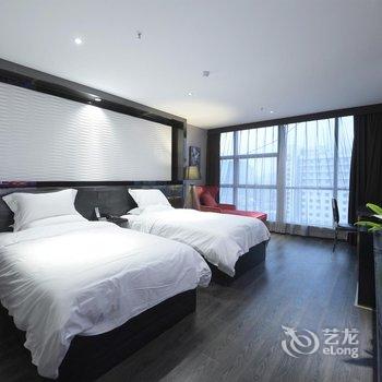 桃丝艺术酒店(南宁金湖广场地铁站店)酒店提供图片