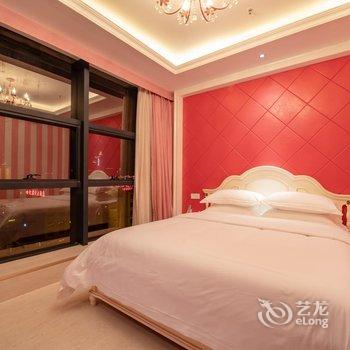桃丝艺术酒店(南宁金湖广场地铁站店)酒店提供图片