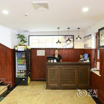 最忆宾舍酒店(济南大明湖泉城广场店)酒店提供图片