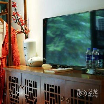 溪畔女儿家客栈(张家界千古情店)酒店提供图片