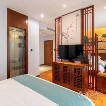 溪畔女儿家客栈(张家界千古情店)酒店提供图片