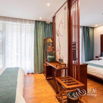 溪畔女儿家客栈(张家界千古情店)酒店提供图片