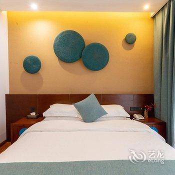 溪畔女儿家客栈(张家界千古情店)酒店提供图片