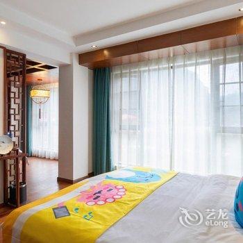 溪畔女儿家客栈(张家界千古情店)酒店提供图片