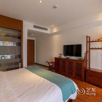 溪畔女儿家客栈(张家界千古情店)酒店提供图片