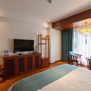 溪畔女儿家客栈(张家界千古情店)酒店提供图片