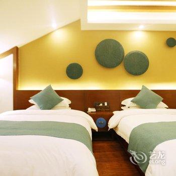 溪畔女儿家客栈(张家界千古情店)酒店提供图片