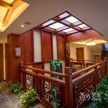 溪畔女儿家客栈(张家界千古情店)酒店提供图片