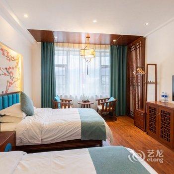 溪畔女儿家客栈(张家界千古情店)酒店提供图片