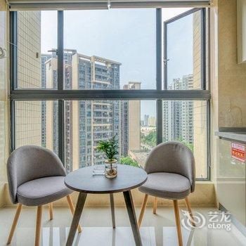 三月柳主题公寓(江门外滩湿地公园外海店)酒店提供图片