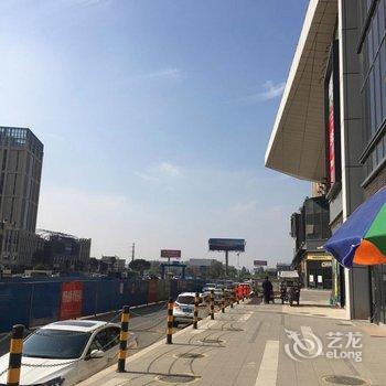 三月柳主题公寓(江门外滩湿地公园外海店)酒店提供图片