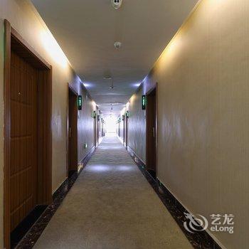 青岛赫润酒店(动车小镇店)酒店提供图片