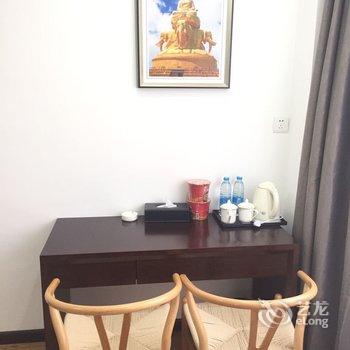 飞鸿精品酒店(红高路地铁站龙城国际店)酒店提供图片