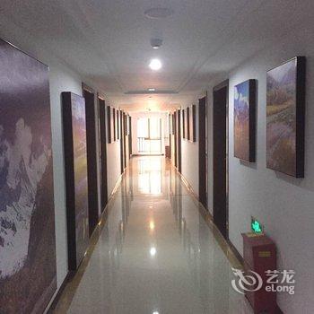 飞鸿精品酒店(红高路地铁站龙城国际店)酒店提供图片