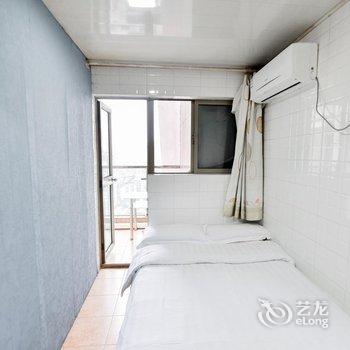 重庆艾尚公寓酒店提供图片