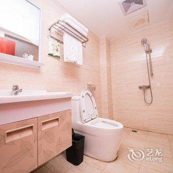 永峰家园(余荫山房景区店)酒店提供图片