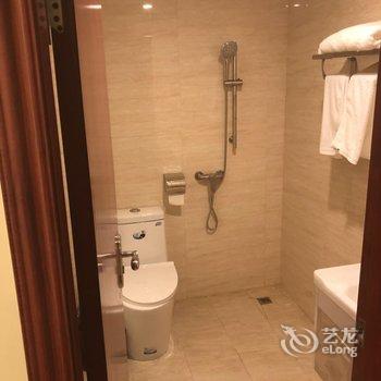 永峰家园(余荫山房景区店)酒店提供图片
