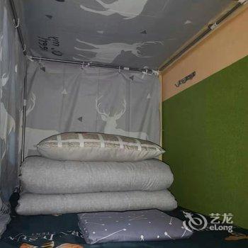 成都远方青年旅舍(一品天下地铁站店)酒店提供图片