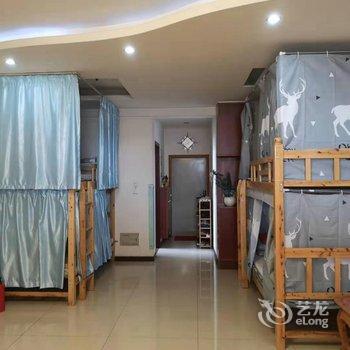 成都远方青年旅舍(一品天下地铁站店)酒店提供图片