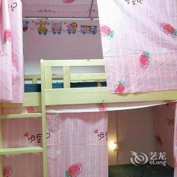 成都远方青年旅舍(一品天下地铁站店)酒店提供图片