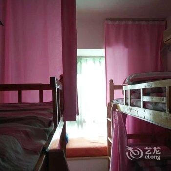 成都远方青年旅舍(一品天下地铁站店)酒店提供图片