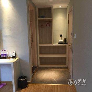 路客HOTELS(华岩寺地铁站店)酒店提供图片