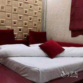 陆良颐景源主题酒店酒店提供图片