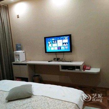 陆良颐景源主题酒店酒店提供图片