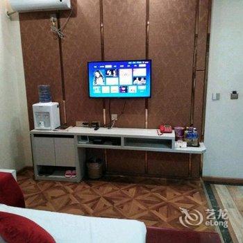 陆良颐景源主题酒店酒店提供图片