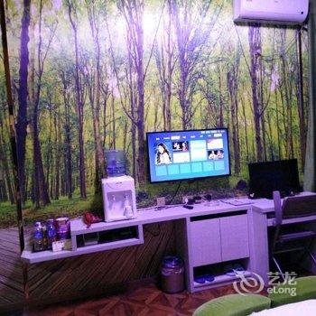 陆良颐景源主题酒店酒店提供图片