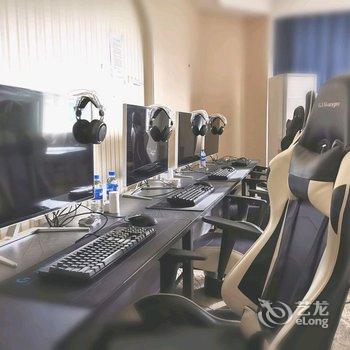 遵义白杨电竞酒店(星力城店)酒店提供图片