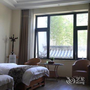 石屏荣鑫宾馆酒店提供图片