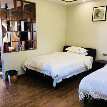 普者黑叁涧庭院民宿酒店提供图片