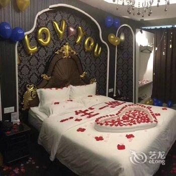 桃丝艺术酒店(南宁金湖广场地铁站店)酒店提供图片